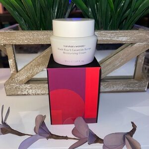 Haruharu Wonder Black Rice Moisturizing Cream